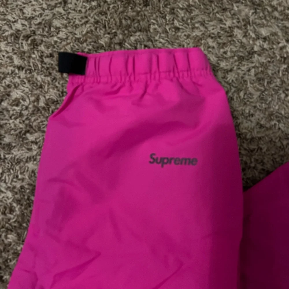 Supreme Nike Pink Trail Running Pant - Picture 4 of 6